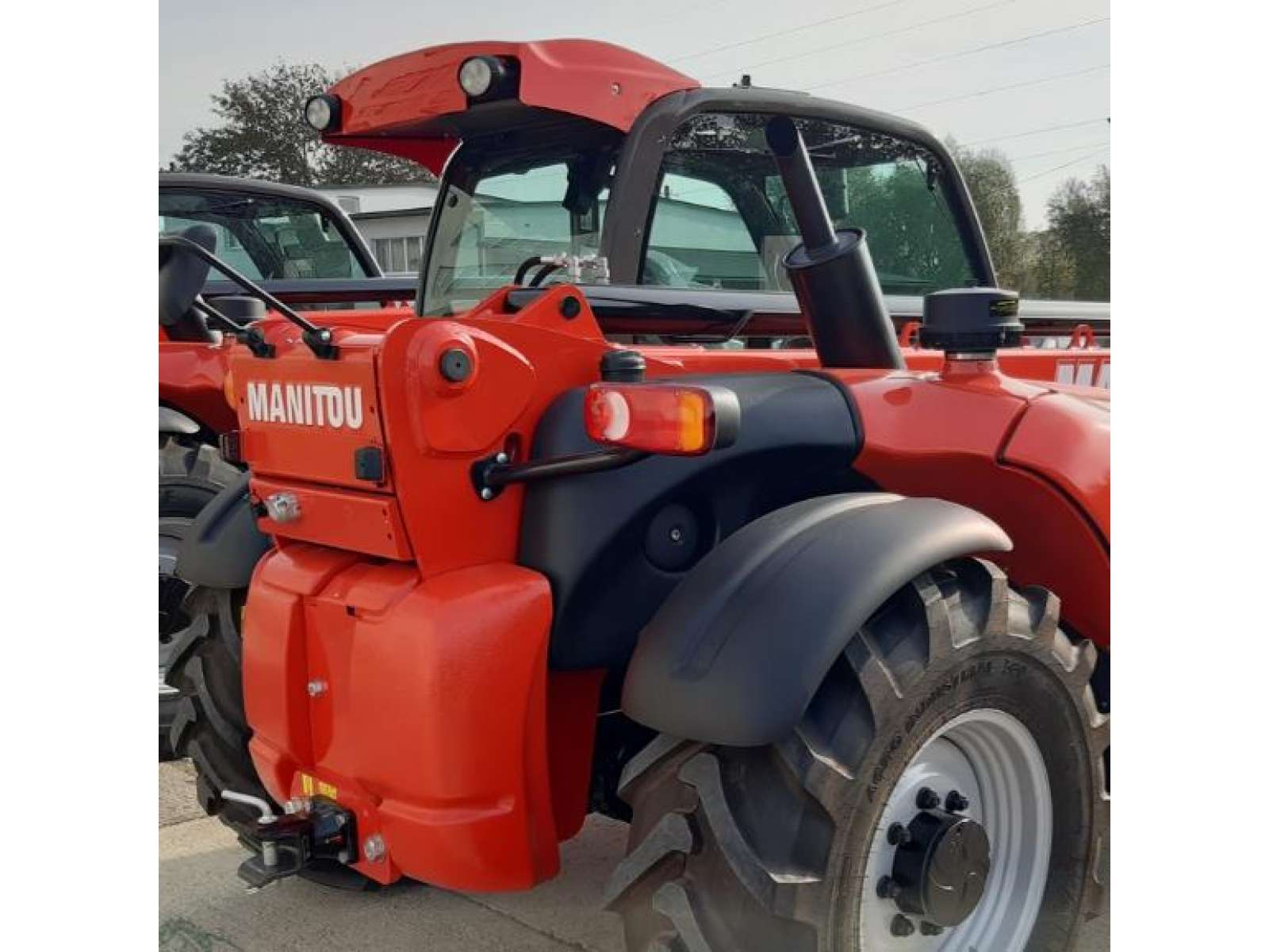 MLT-X 1035 LT LSU